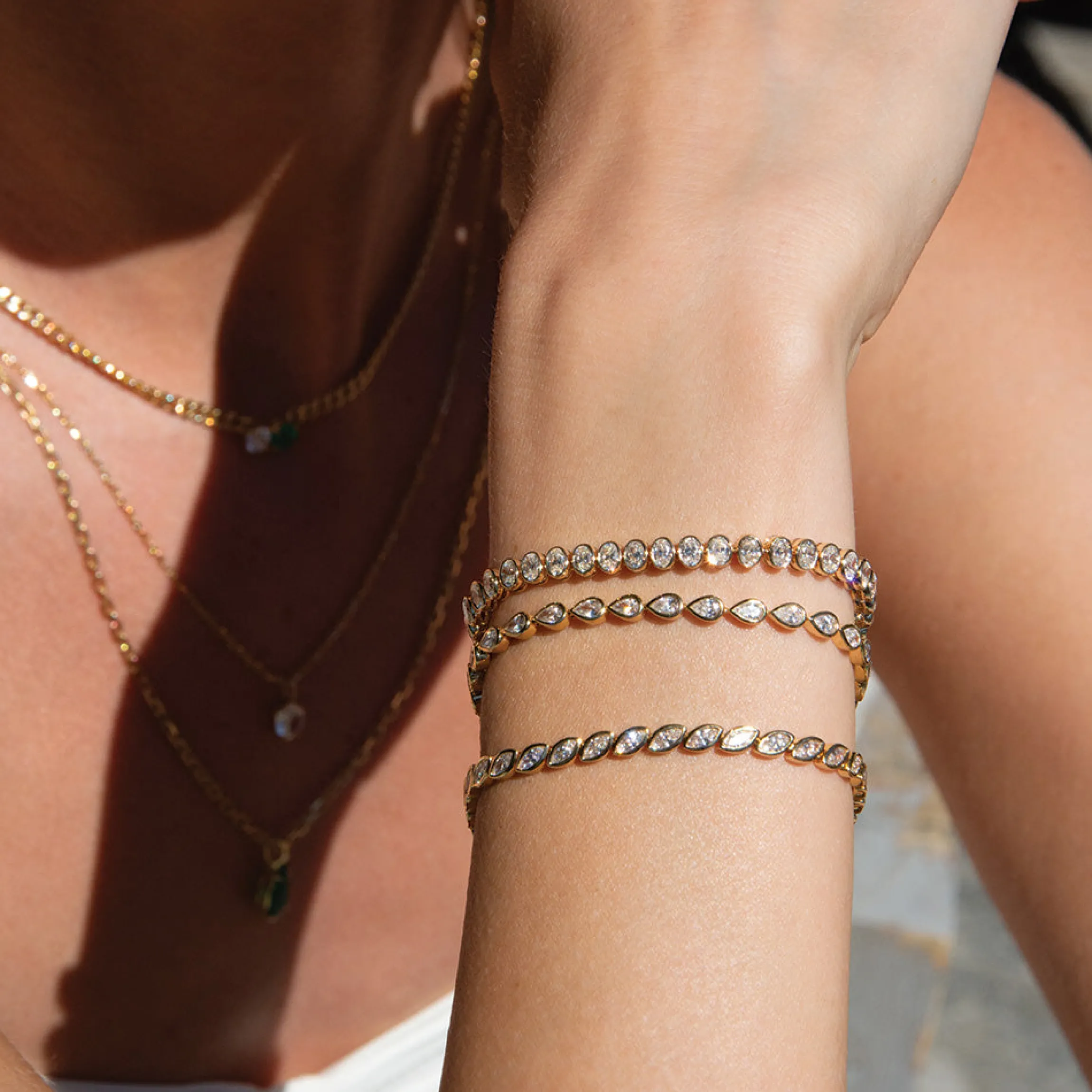 Flash Sale BEZEL OVAL DIAMOND BRACELET Diamond Link