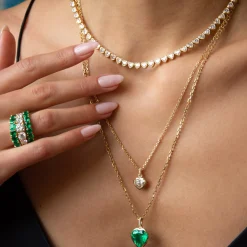 Outlet BEZELED COLOMBIAN HEART EMERALD PENDANT WITH DIAMOND BAIL One Of A Kind