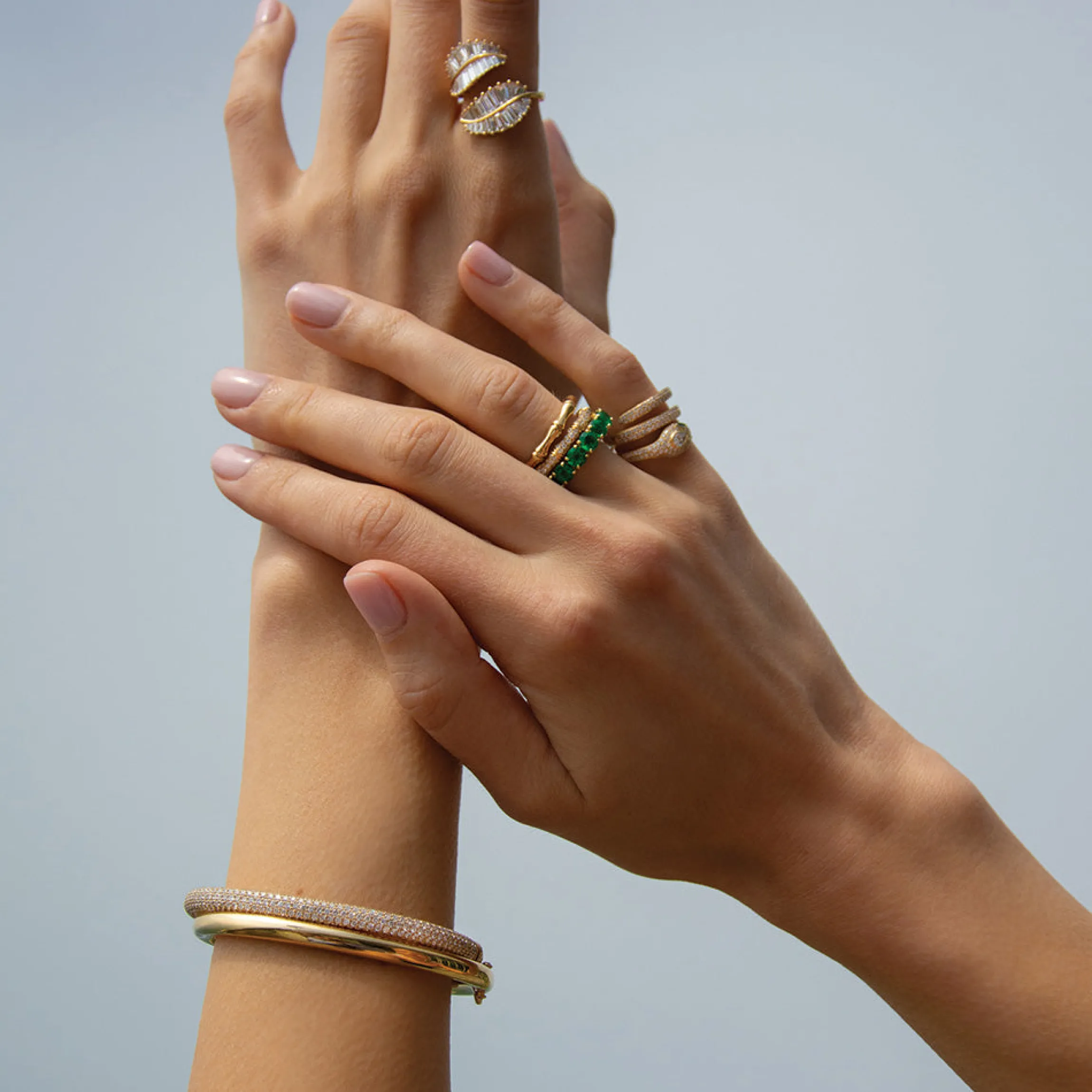Best Sale COSMO PAVE OVAL BANGLE Bangles