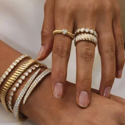 Store DIAMOND COIL BRACELET Bangles