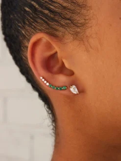 Hot FLOATING DIAMOND AND EMERALD EARRING Floating