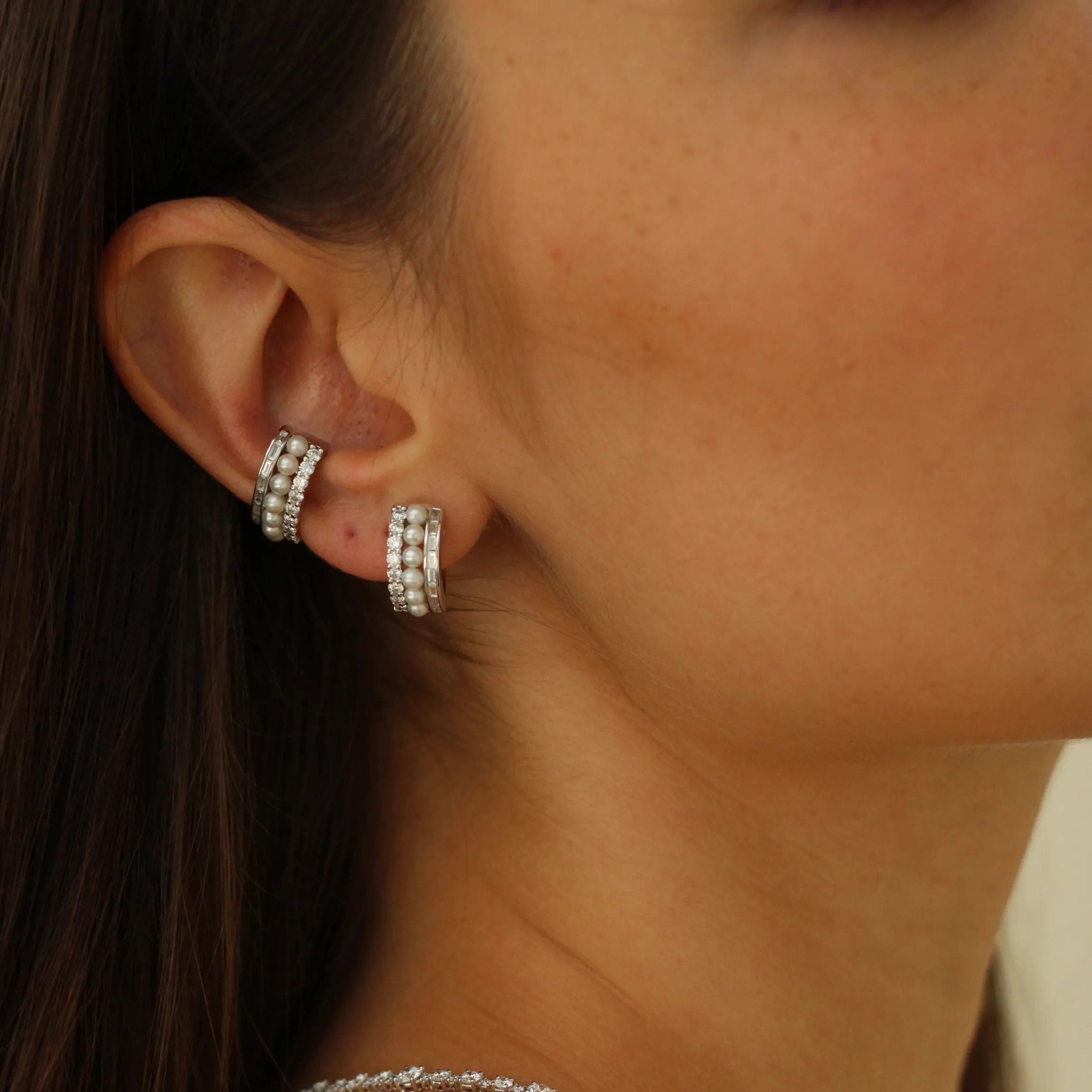 Best Sale PEARL AND DIAMOND LOLA EAR CUFF Ear Cuffs